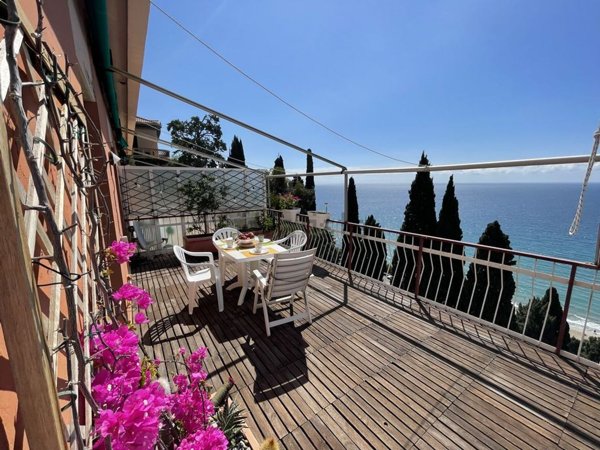 appartamento in affitto ad Alassio in zona Solva