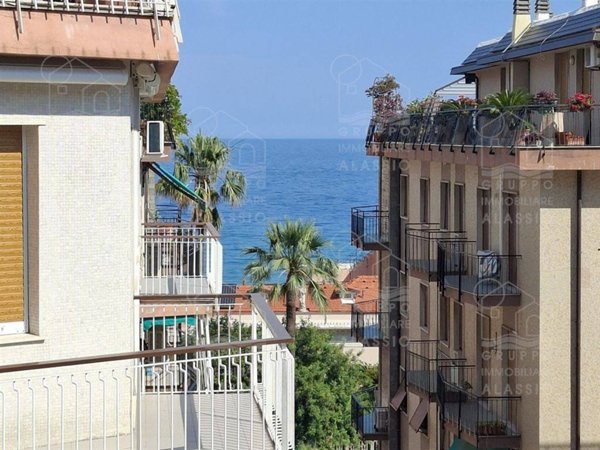 appartamento in affitto ad Alassio