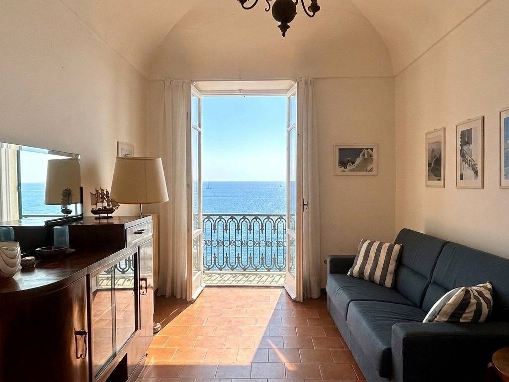 appartamento in affitto ad Alassio