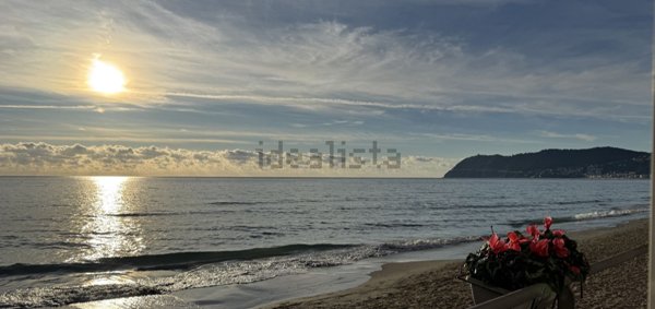 appartamento in affitto ad Alassio