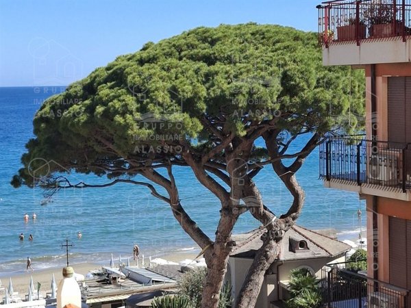 appartamento in affitto ad Alassio