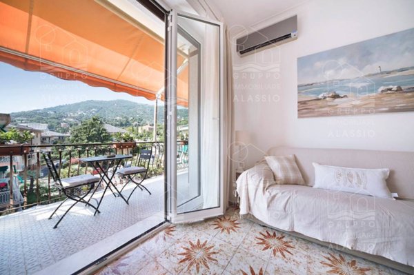 appartamento in affitto ad Alassio in zona Solva