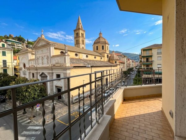 appartamento in affitto ad Alassio