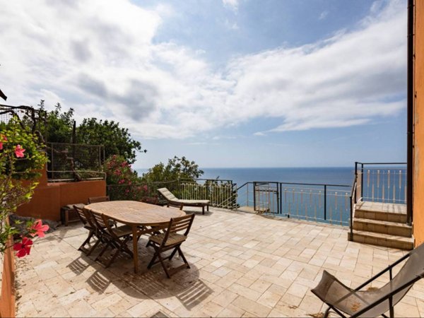 appartamento in affitto ad Alassio in zona Solva