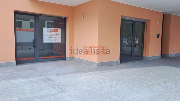 negozio in affitto ad Albenga