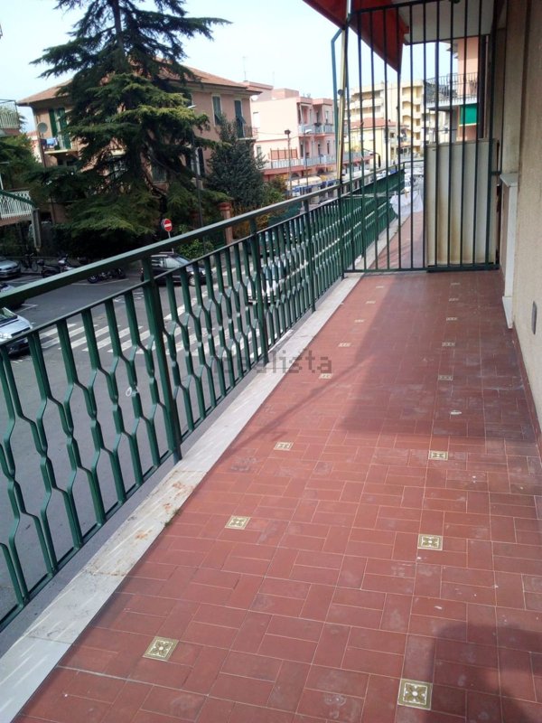 appartamento in affitto ad Albenga