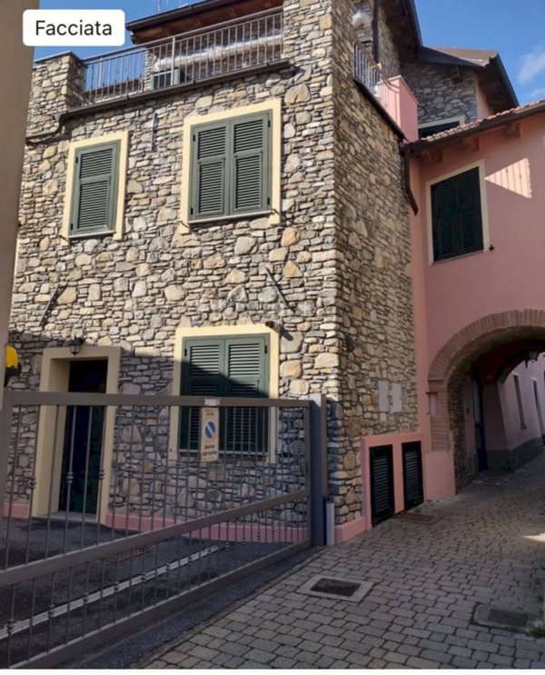 appartamento in affitto ad Albenga