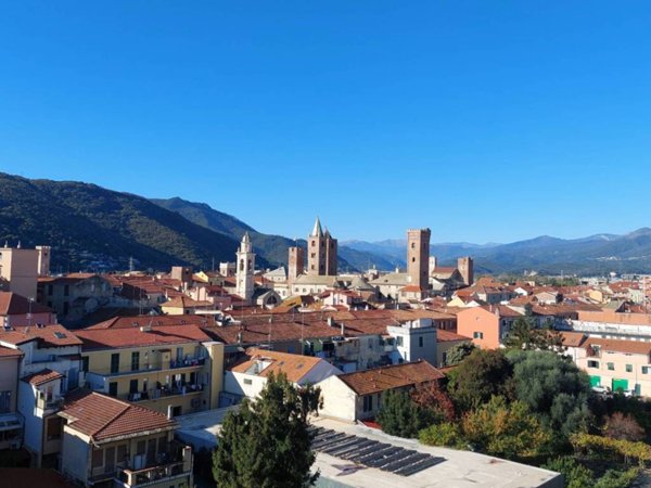appartamento in affitto ad Albenga