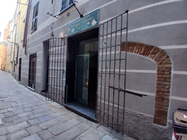 ufficio in affitto ad Albenga