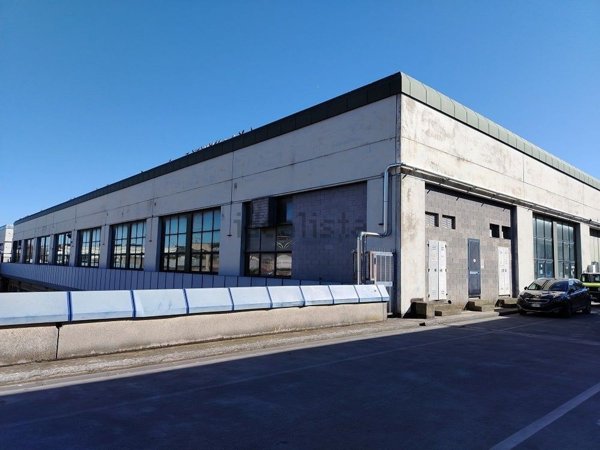 capannone in affitto ad Albenga