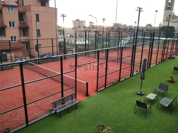 locale commerciale in affitto ad Albissola Marina