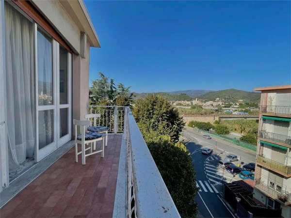 appartamento in affitto ad Albissola Marina