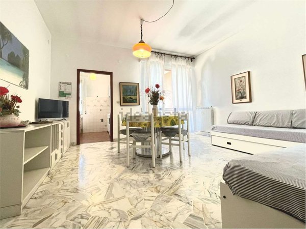 appartamento in affitto ad Albissola Marina