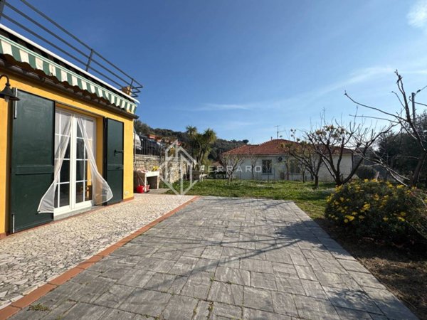 villa in affitto ad Albisola Superiore