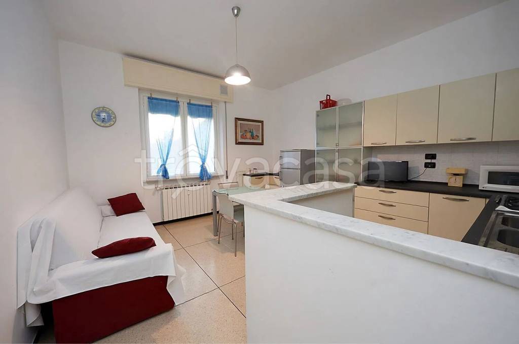 appartamento in affitto ad Albisola Superiore