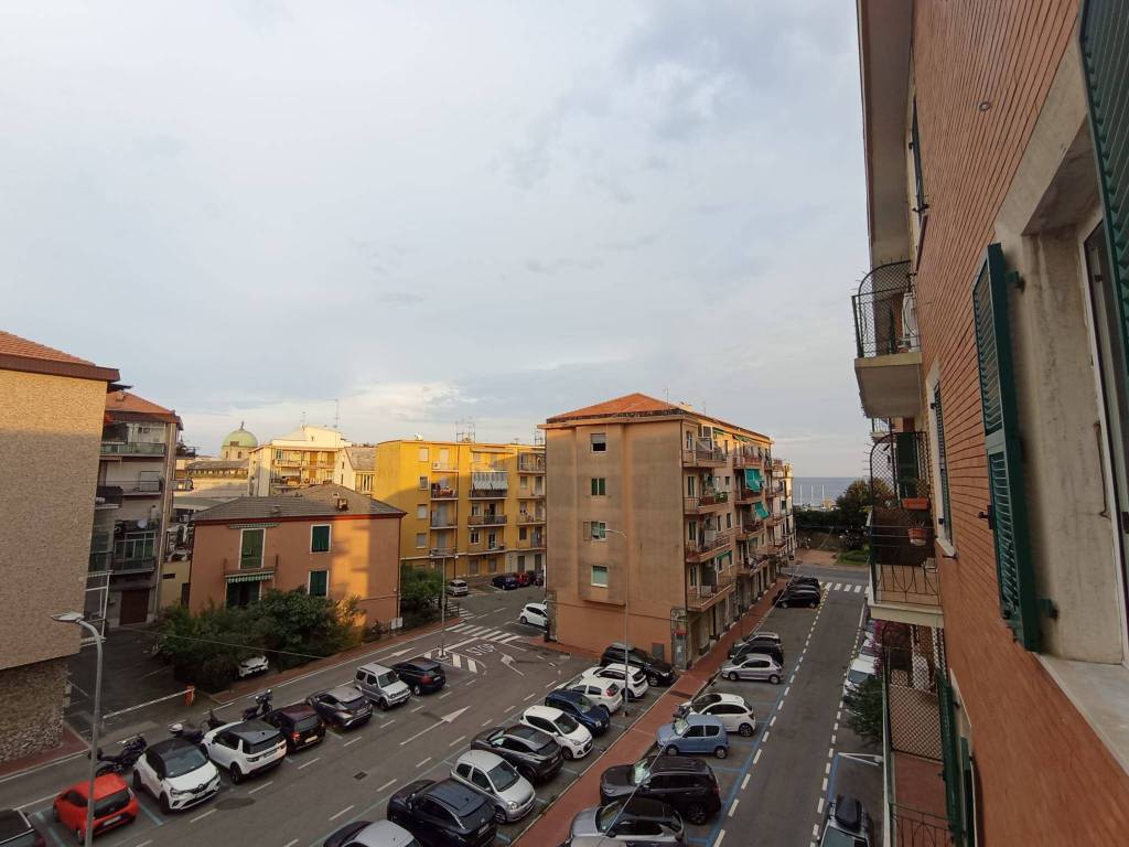 appartamento in affitto ad Albisola Superiore