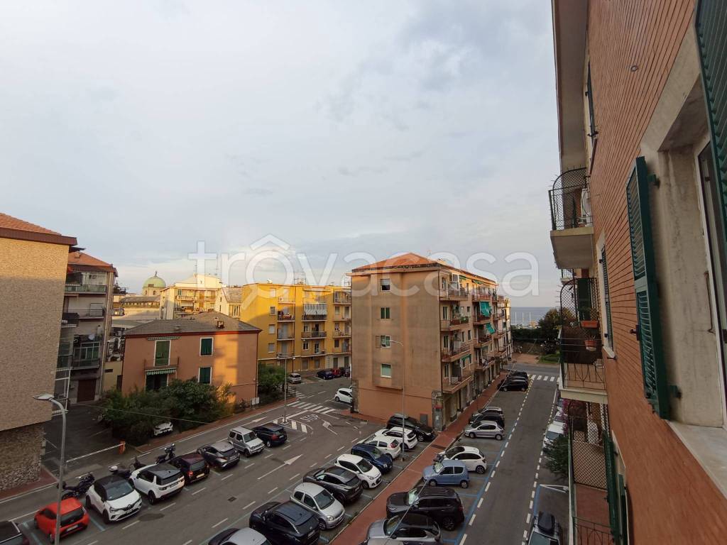 appartamento in affitto ad Albisola Superiore