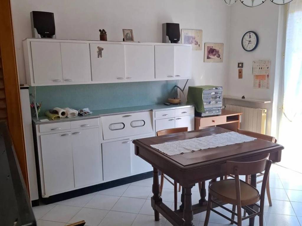 appartamento in affitto ad Albisola Superiore