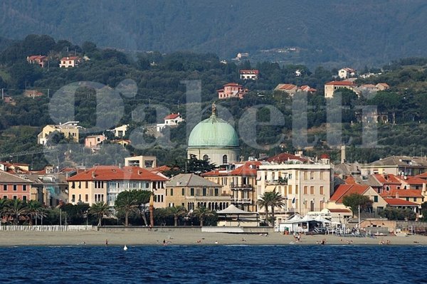 appartamento in affitto ad Albisola Superiore