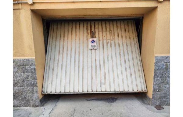 locale di sgombero in affitto ad Albisola Superiore