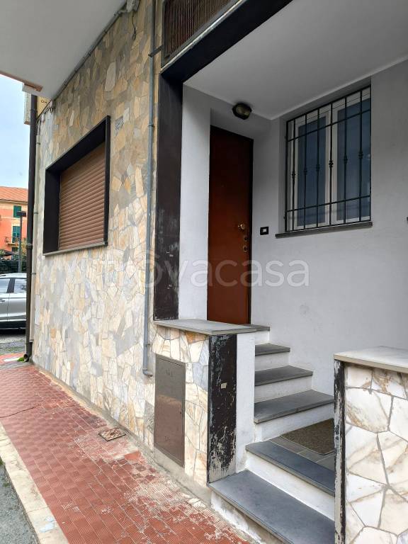 appartamento in affitto ad Albisola Superiore