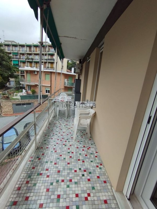 appartamento in affitto ad Albisola Superiore