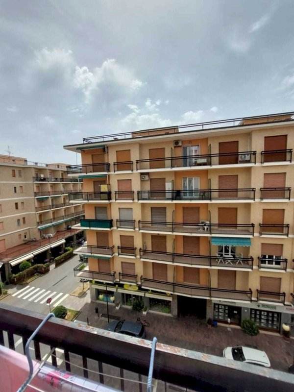 appartamento in affitto ad Andora