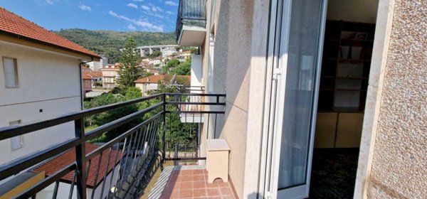 appartamento in affitto ad Andora
