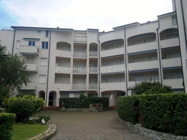 appartamento in affitto ad Andora
