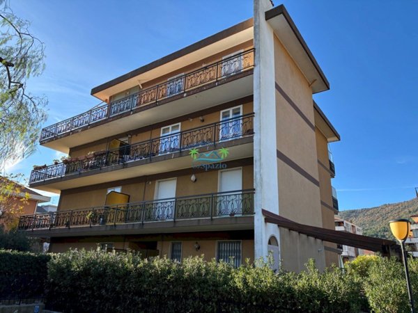 appartamento in affitto ad Andora
