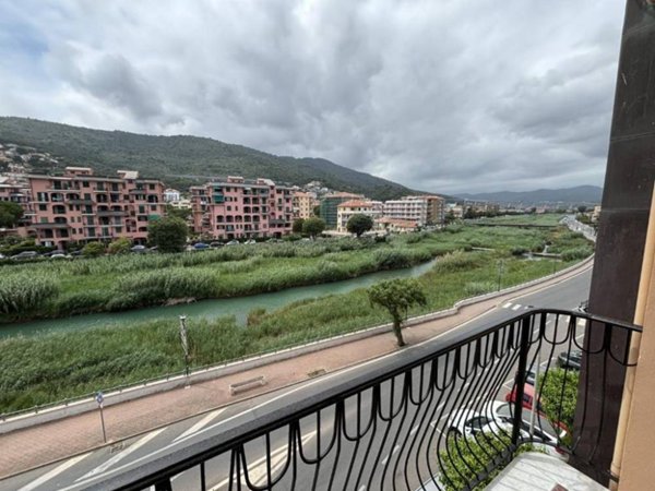 appartamento in affitto ad Andora