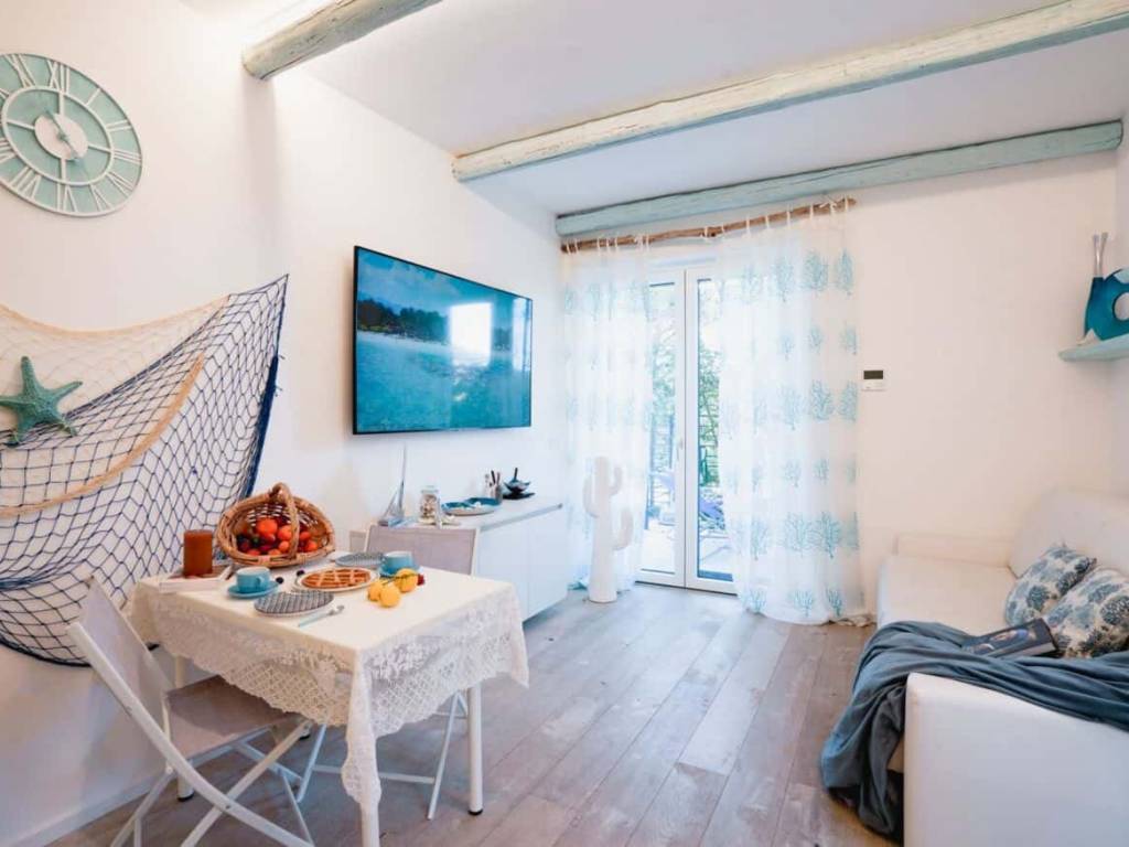 appartamento in affitto ad Andora