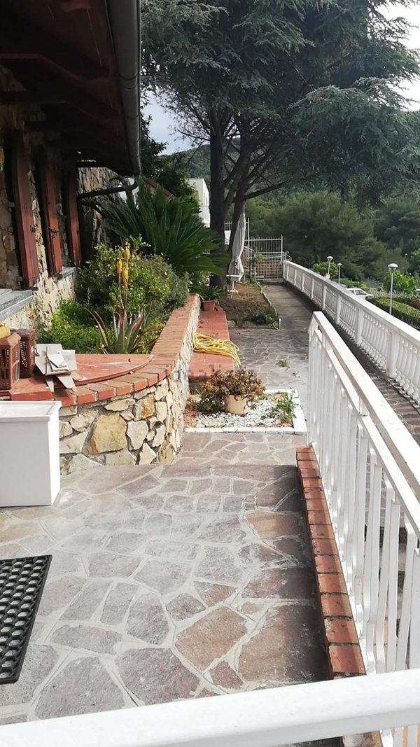 appartamento in affitto ad Andora