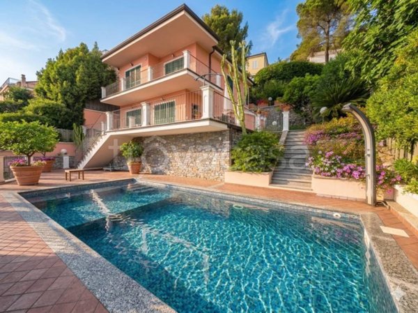 casa indipendente in affitto ad Andora