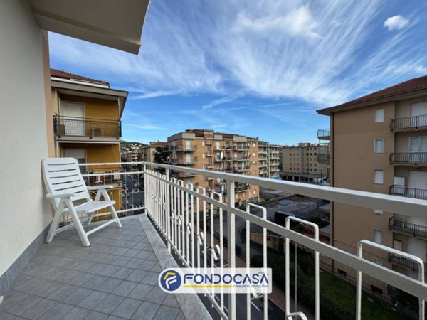 appartamento in affitto ad Andora