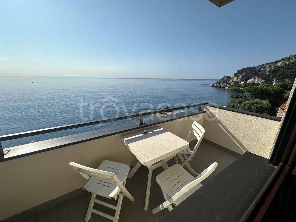 appartamento in affitto a Bergeggi in zona Torre del mare