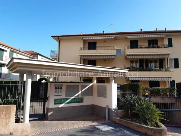 appartamento in affitto a Borghetto Santo Spirito