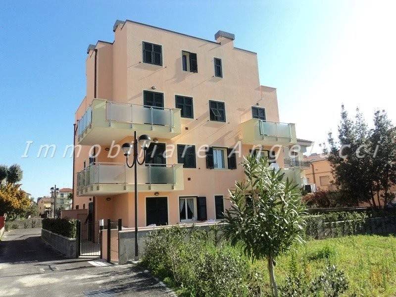appartamento in affitto a Borghetto Santo Spirito