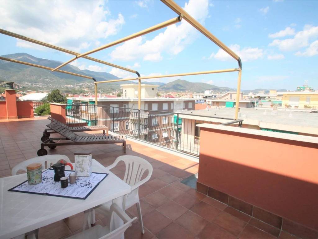 appartamento in affitto a Borghetto Santo Spirito