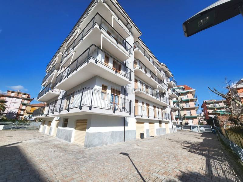 appartamento in affitto a Borghetto Santo Spirito