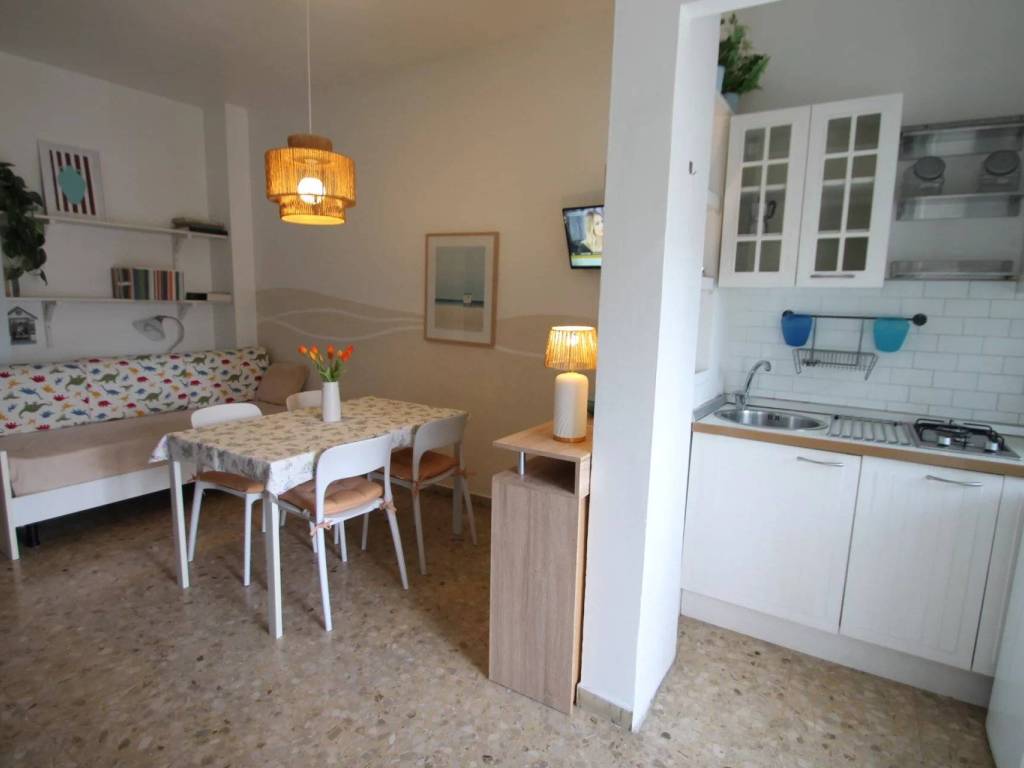 appartamento in affitto a Borghetto Santo Spirito