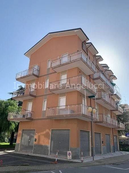 appartamento in affitto a Borghetto Santo Spirito