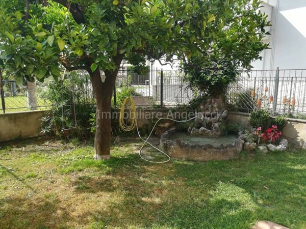 appartamento in affitto a Borghetto Santo Spirito