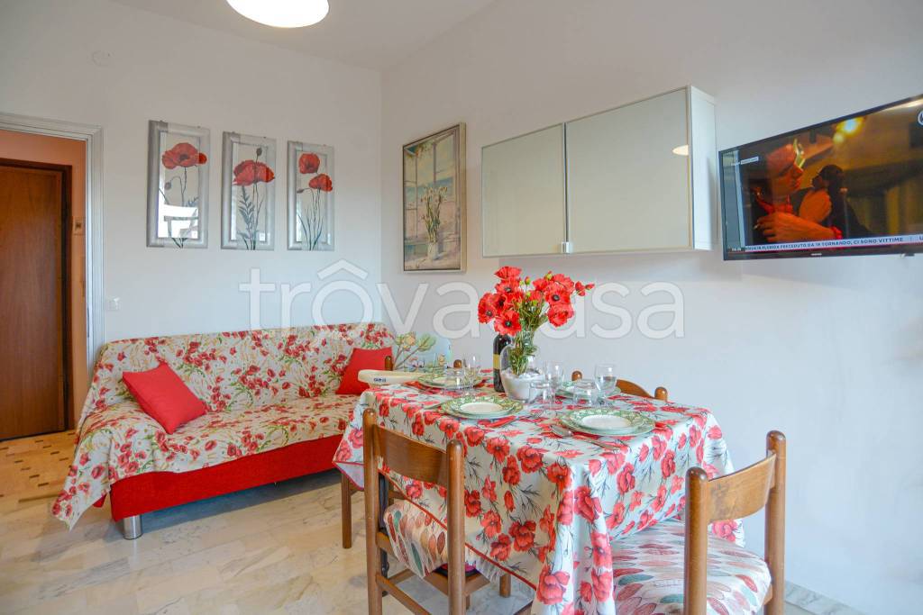 appartamento in affitto a Borghetto Santo Spirito