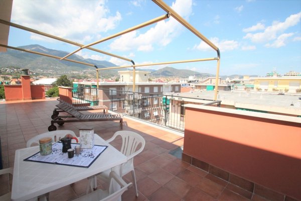 appartamento in affitto a Borghetto Santo Spirito