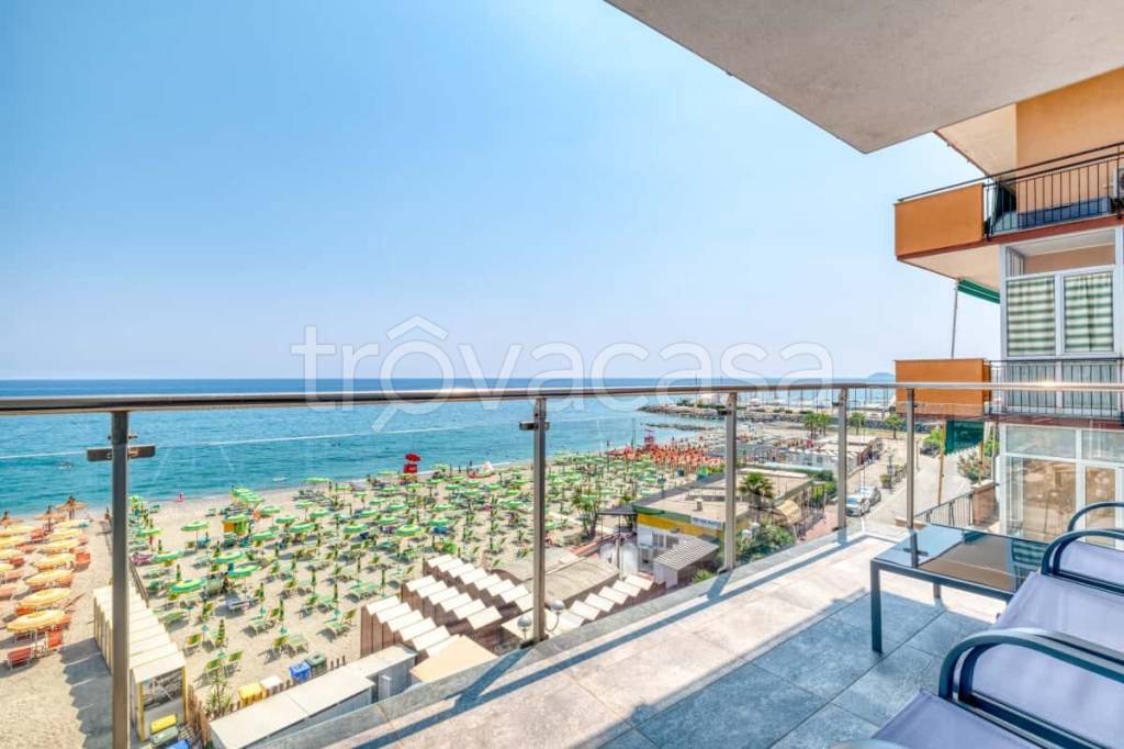 appartamento in affitto a Borghetto Santo Spirito