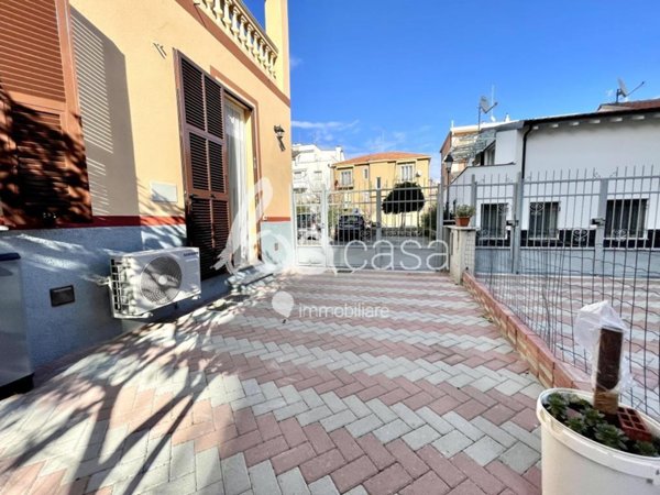 appartamento in affitto a Borghetto Santo Spirito