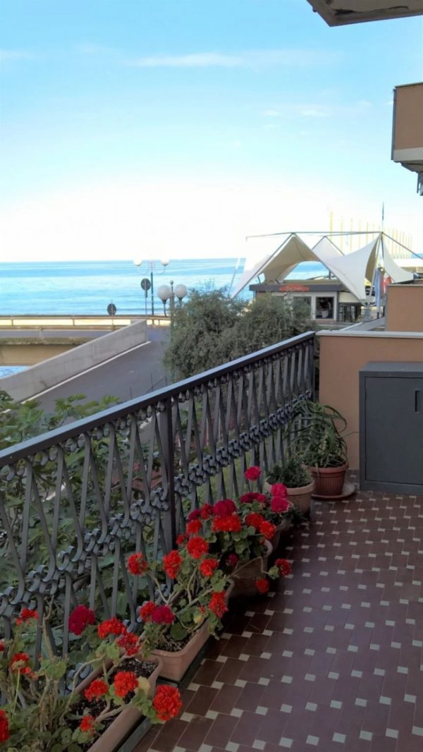 appartamento in affitto a Borghetto Santo Spirito