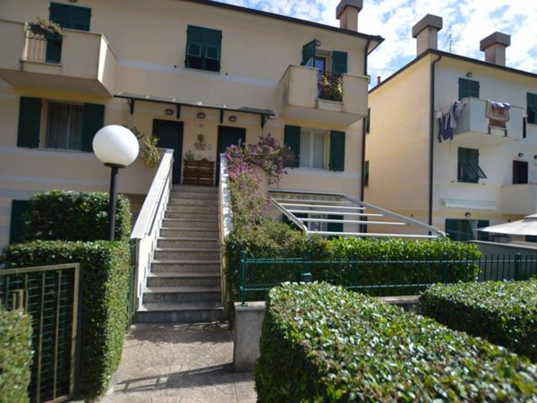 appartamento in affitto a Borghetto Santo Spirito