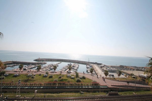 appartamento in affitto a Borghetto Santo Spirito